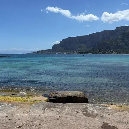 Emilia Alba Con Vista Sul Mare Apartment Mondello
